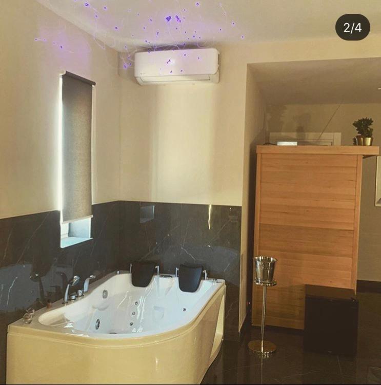 Hotel Elite 바르카투로 외부 사진